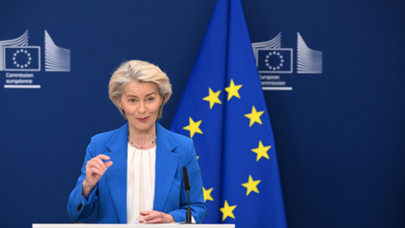 Estas medidas surgen en medio de la tensión geopolítica entre Irán, Estados Unidos e Israel, que ha derivado en restricciones al tránsito marítimo en una de las rutas más estratégicas del comercio mundial.