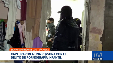 Intervenciones simultáneas en Santo Domingo y Tungurahua permitieron la captura de un sospechoso; la Policía decomisó evidencias clave que vinculan al detenido con redes de explotación ilícita.