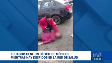 Mientras faltan médicos y enfermeros, los despidos en el sector público desatan críticas; expertos advierten que la solución no es desvincular, sino reorganizar el talento humano.