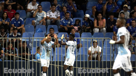 En el estadio George Capwell, Emelec enfrenta a Guayaquil City por la fecha #9 de la LigaEcuabet Fotos:César Muñoz/API