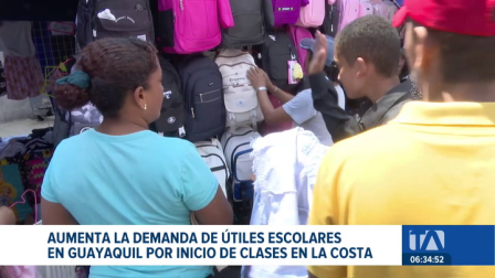 A pocos días de arrancar el año lectivo en la Costa, los puntos de venta de útiles escolares lucen abarrotados. Padres de familia buscan de ofertas. Un reportaje de Camila Guevara