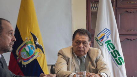 Jaime Bernabé se desempeñó como director General del IESS.