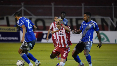Ambato, martes 21 de abril del 2026En el estadio Universidad Indoamérica Bellavista, Técnico Universitario enfrenta a Emelec,  por la #10 fecha de la LigaEcuabet.Fotos: César Muñoz/API