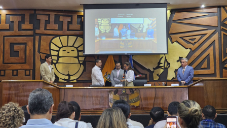 Carlos Encalada fue posesionado como viceprefecto del Guayas