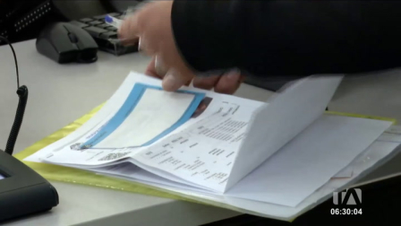 Tras fallas en la plataforma, 28 municipios aún no habilitan el sistema de matriculación nacional. Rumiñahui y Cayambe retoman hoy el servicio. Un reportaje de Brigette Mancheno