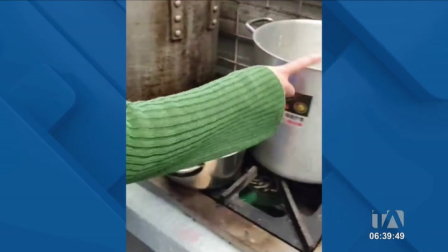 Instrumentos oxidados y paredes con humedad fueron parte del hallazgo en un laboratorio de cosméticos en Quito. Un reportaje de Mishell Villacís