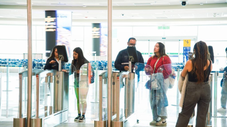 Los ecuatorianos pueden ingresar a Colombia únicamente utilizando la cédula.