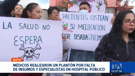 El personal sanitario denuncia la salida de especialistas y el desabastecimiento de medicinas; la crisis se agrava con listas de espera que ya alcanzan el área de emergencias.