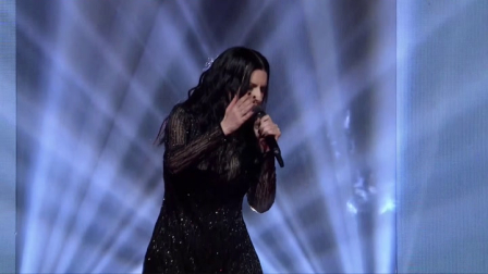 Alejandro Sanz sorprendió a Laura Pausini en su concierto en Bogotá