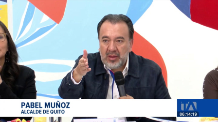Pabel Muñoz, alcalde de Quito, cuestionó la medida del Gobierno asegurando que el 40% de los desechos de la ciudad se recogen por la noche. Un reportaje de Stephany Paz