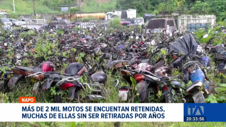 Los vehículos permanecen en la Jefatura de Tránsito y muchos superan los cinco años sin ser retirados por sus dueños, generando una saturación en los patios de retención.