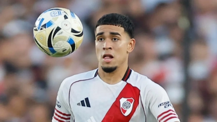 Kendry Páez en su nuevo club River Plate