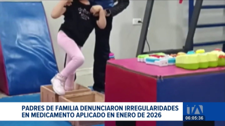 Familias de niños con Atrofia Muscular Espinal alertan sobre complicaciones de salud tras la aplicación de dosis compradas en enero de 2026. Un reportaje de Mishell Villacís