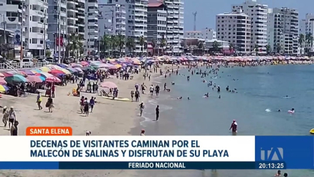 Salinas vive un ambiente festivo con una masiva llegada de visitantes; tanto el malecón como la zona de playa lucen abarrotados de turistas. Un reportaje de Ricardo Cruzatty