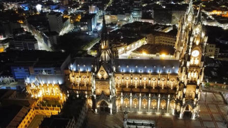 La Basílica se levanta en pleno corazón de Quito, en el inicio del centro histórico. (Instituto de Patrimonio)