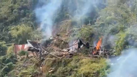 Fuerzas Armadas destruyeron 67 campamentos clandestinos de minería ilegal en el Parque Nacional Podocarpus