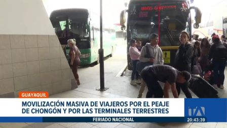 El Peaje de Chongón y la Terminal Terrestre registran un flujo constante de ciudadanos que regresan de los balnearios y destinos turísticos del país. Un reportaje de Jazmín Solís