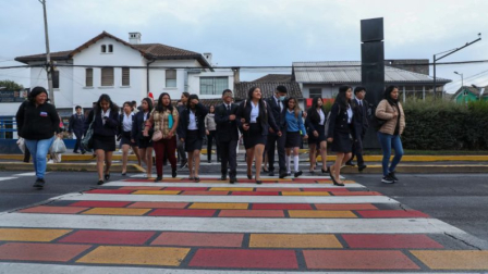 El Ministerio de Educación dispuso "flexibiliad" para que estudiantes lleguen a las aulas.