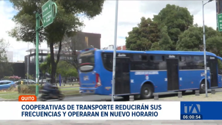 Desde hoy, las unidades de transporte urbano, rural y combinado operarán únicamente de 08:00 a 19:00. Un reportaje de Brigette Mancheno