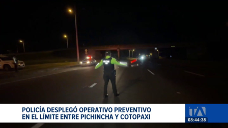 La Policía Nacional reforzó la vigilancia en el límite provincial para asegurar el cumplimiento de la restricción de movilidad. Un reportaje de Juan Pablo Toro