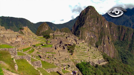Una ciudad construida con precisión milimétrica en lo alto de los Andes. Permaneció oculta hasta 1911, conservando su esencia intacta. Hoy es uno de los destinos más impactantes del mundo y símbolo del ingenio inca.