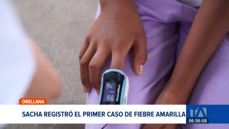 Las autoridades de salud tomaron la medida tras confirmar varios casos de fiebre amarilla en zonas rurales del cantón La Joya de los Sachas. Un reportaje de Mario Bejarano