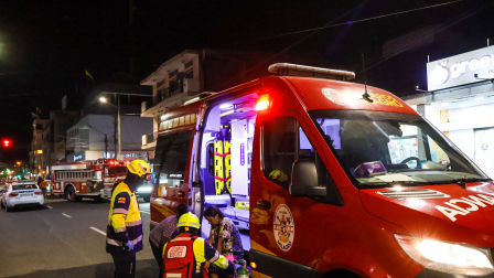 Las ambulancias, hospitales y servicios de emergencia sí operan durante el toque de queda en Ecuador
