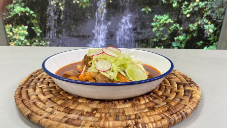 Este miércoles 5 de mayo del 2026 preparamos pozole, junto al chef Felipe Campana.