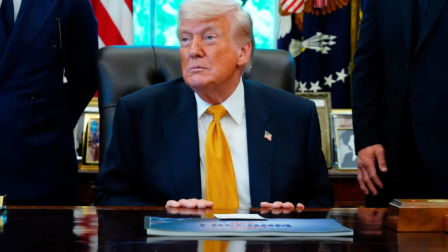 Donald Trump presenta nueva estrategia contra el “narcoterrorismo”. Advierte que EE.UU. actuará “con fuerzas terrestres” si México no enfrenta a los cárteles.