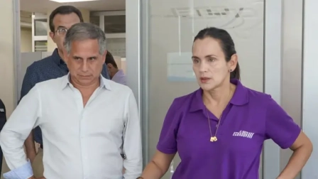 Juan Carlos Blum junto con la exministra Inés Manzano.