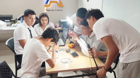 La Unidad Educativa Seis de Octubre, ubicada en Huaquillas, provincia de El Oro, se posiciona entre las 50 mejores escuelas del mundo.