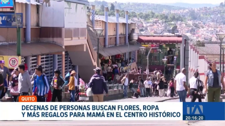 Los mercados y centros comerciales del norte de la capital registran una alta afluencia de compradores de último momento por el Día de la Madre. Un reportaje de Ismenia Solórzano