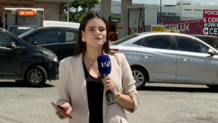 Estaciones de servicio en el puerto principal reportan problemas de abastecimiento; los usuarios enfrentan restricciones en el despacho mientras la escasez de combustible empieza a afectar la movilidad en la ciudad.