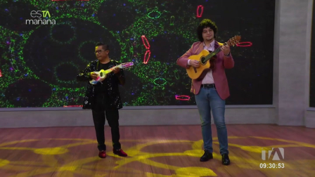 Manolo Criollo, charanguista, nos comparte su talento y la historia de este instrumento que forma parte de la riqueza cultural de nuestro país.