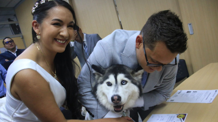 Los animalitos participan simbólicamente en las bodas en Ecuador.