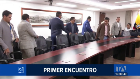 El gremio de transportistas solicita formalmente un incremento en el valor del pasaje; por su parte, el Municipio de Quito condiciona el análisis de cumplimiento de los estándares de calidad.