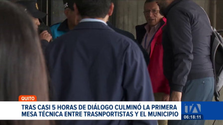 Tras una jornada de diálogo reservado, las autoridades municipales ratificaron que no habrá alza de pasajes sin una mejora real. Un reportaje de Mayli Rosas