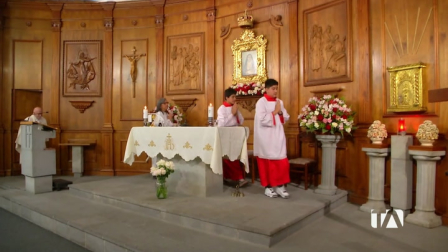 Misa del domingo 17 de mayo del 2026, con el padre Allan Mendoza, desde la Capilla La Dolorosa del colegio San Gabriel de Quito.
