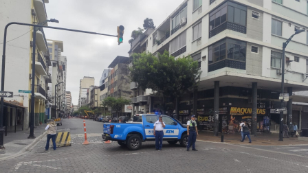 Un tramo de la calle Rumichaca, centro de Guayaquil, permaneció cerrada por dos meses a finales de 2025.