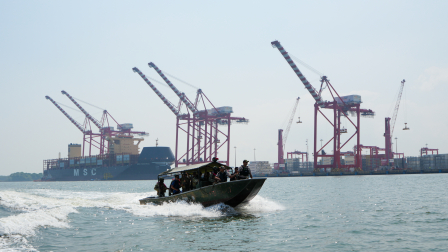 Los ministros de Defensa y de Infraestructura y Transporte recorrieron la zona de Puerto Bolívar, en Machala, provincia de El Oro, este 20 de mayo de 2026.
