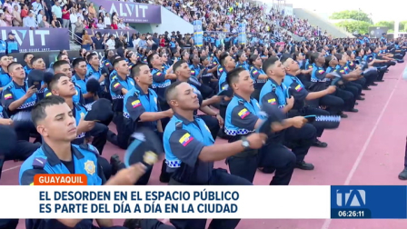 El Municipio incorporó un nuevo contingente de uniformados con el objetivo de recuperar y ordenar el espacio público de Guayaquil. Un reportaje de Ever Moreira