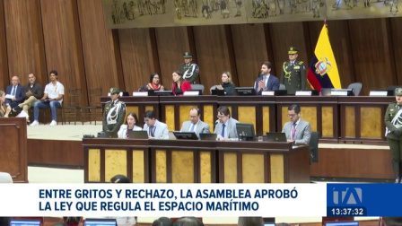 El Pleno legislativo dio paso a la normativa que regula los ecosistemas marinos en medio de reclamos y el rechazo por parte de la oposición. Un reportaje de Karen Haro