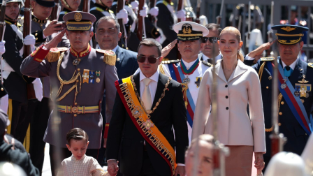El presidente de Ecuador, Daniel Noboa, ingresa a la Asamblea Nacional para la ceremonia de Informe a la Nación 2026