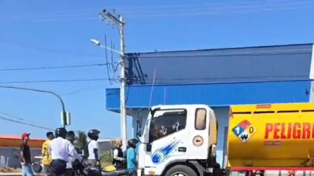 Una pareja a bordo de un tanquero de combustible fue asesinada en Santa Elena.