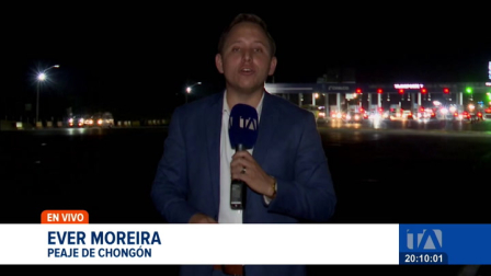El flujo vehicular hacia Guayaquil se intensificó durante las últimas horas del feriado. Equipos de control de tránsito se desplegaron en la vía. Un reportaje de Ever Moreira