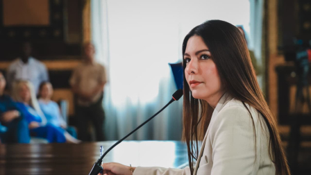La alcaldesa de Guayaquil subrogante, Tatiana Coronel, en su rendición de cuentas de 2025.