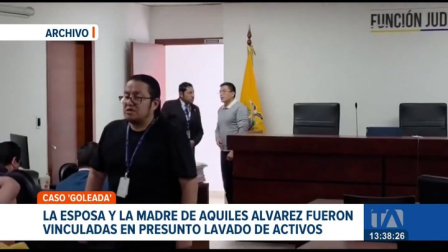 En la audiencia de vinculación procesal, la Fiscalía General del Estado sumó a la instrucción a la madre, esposa, primos y una contadora vinculadas al alcalde de Guayaquil.