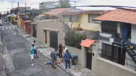 Un asaltante fue capturado por moradores de La Gasca, en el centro - norte de Quito.