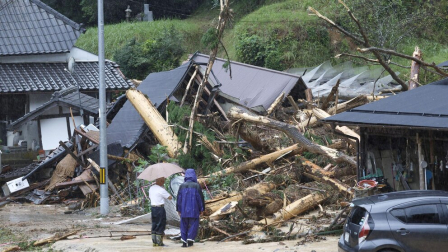 La tormenta azota importantes ciudades como Osaka, Kobe y Kioto. Las autoridades emitieron alertas por inundaciones y deslizamientos de tierra