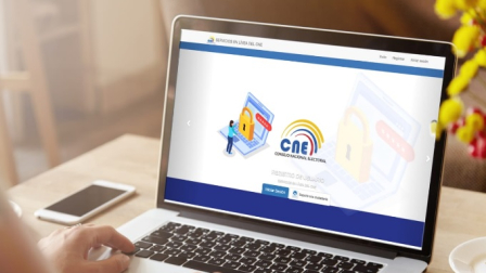 El CNE entrega el certificado de apoliticismo en línea y de manera presencial.